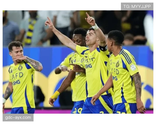 亚冠联赛利雅得决赛即将揭幕，球队争夺荣耀之巅的走势值得关注