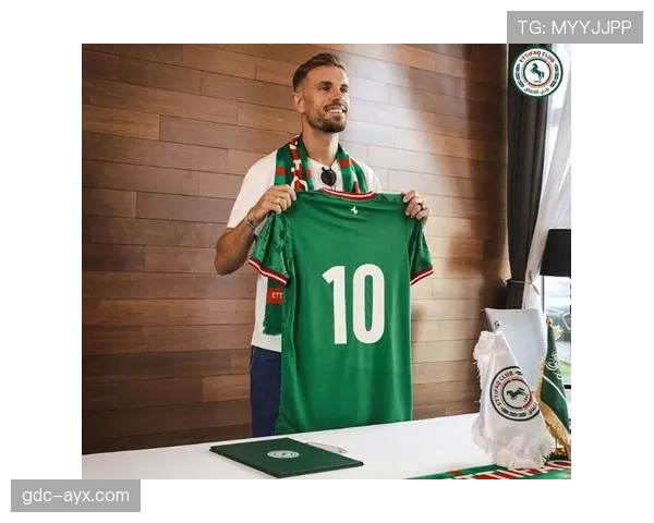 亨德森中场风格