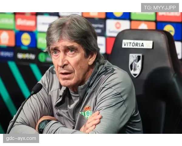 佩莱格里尼战术体系解析:攻守平衡与控球推进实战 佩莱格里尼战术体系解析:攻守平衡与控球推进实战