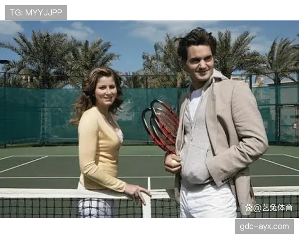 费德勒退役后每天五点起床练瑜伽，老婆说他连度假都在数卡路里