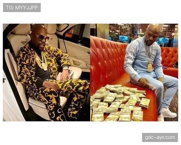 梅威瑟随手一笑就像在炫富，那只表能买我三套房