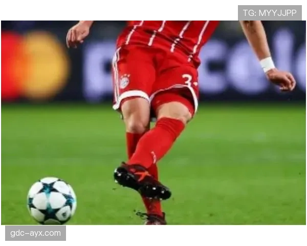 拜仁欧冠竞争力面临考验：当前赛季走势变化已逐步反映